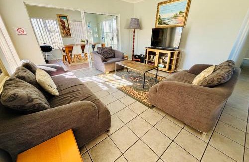 Langebaan House | Langebaan Country Club Self Catering 1A