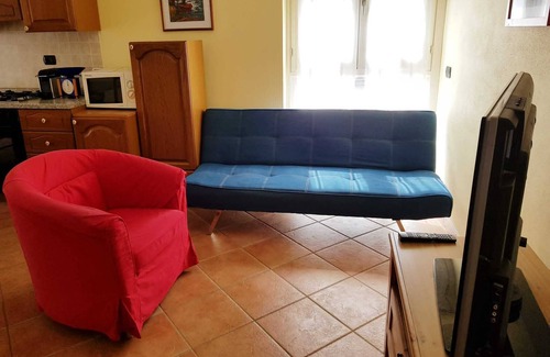 Sommariva Perno Apartment | LANGHE AND ROERO - Angela Apartment