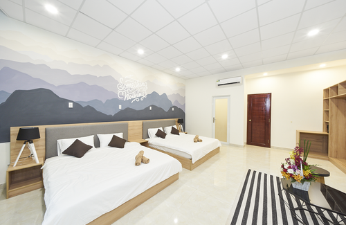 District 3 Hotel | Language Exchange Hostel 1