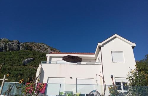 Lapcici Bed & Breakfast | Lapčiči View