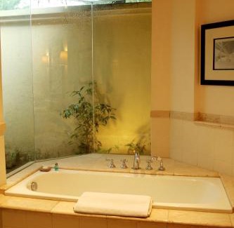 Salatiga Hotel | Laras Asri Resort & Spa