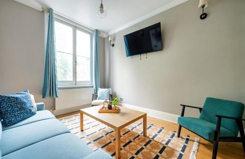 Holborn and Covent Garden Apartment | Large 1 Bedroom in Center of London 2