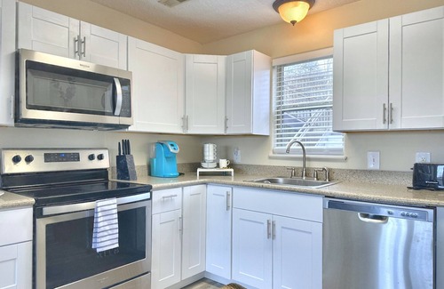 Branson West House | Large 2/3 Condo, Resort/3 Pools/Games/Foosball Bunk Room, King and Queen, SDC!