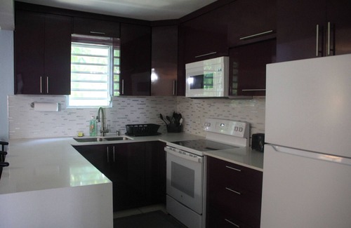 Palmas House | LARGE 8BR Sleeps 38 People with over 3000 SQ FT