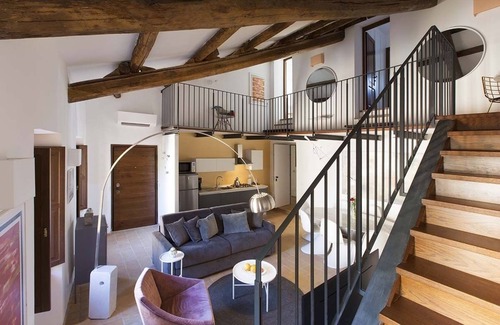 Rione IX Pigna Apartment | Large apartment in Rome to rent, holiday flat Rome, self catered apartment Rome