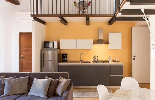 Rione IX Pigna Apartment | Large apartment in Rome to rent, holiday flat Rome, self catered apartment Rome