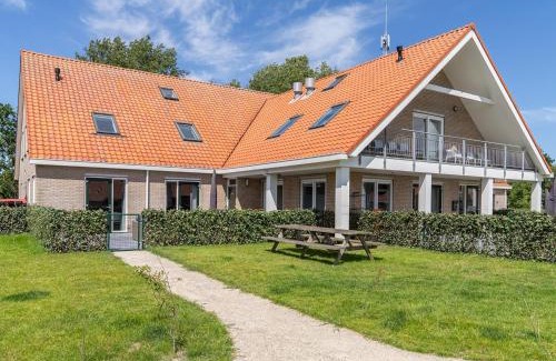 Nes House | Large apartment on Ameland with terrace