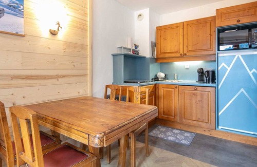 Valfrejus Apartment | Large apt for 4 pers ski-in ski-out