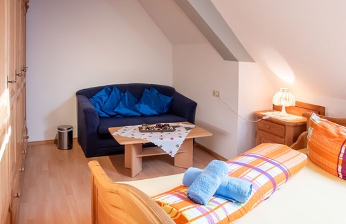 Hornberg Apartment | Large attic apartment with a wonderful view in Lauterbach in the Black Forest