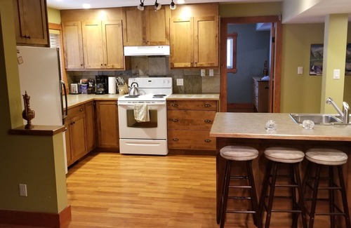 East Kootenay Apartment | Large Base Suite-Private Entrance & Patio- XL Yard
