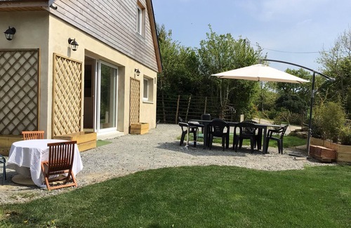 Camoel House | Large bright house in the countryside, 5 minutes from the sea