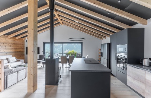 Montalbert Ski Chalet | Large chalet - 6 bedrooms- At the foot of the slopes - Exceptional view