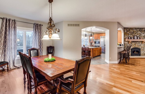 Whittier House | Large Comfortable home with Flatiron views