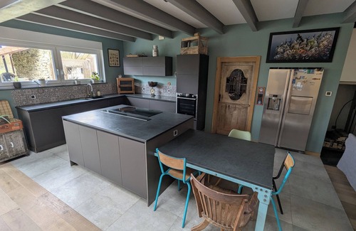 Grundviller House | Large country house with 2000m² outdoor area/sleeps 14