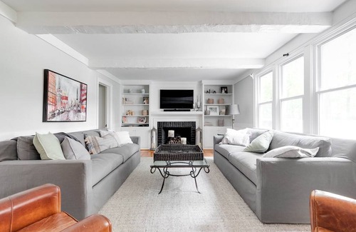 Midlothian House | Large Cozy Home Located In the Suburbs of Richmond