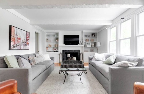 Midlothian House | Large Cozy Home Located In the Suburbs of Richmond