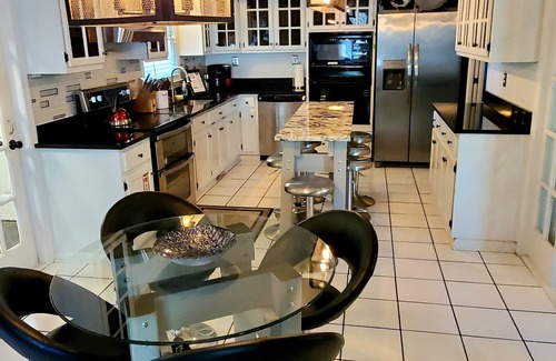 St. Marys House | Large custom home with pool centrally located to beaches, parks, and family fun.