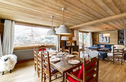Les Tines Ski Chalet | Large family chalet in Chamonix