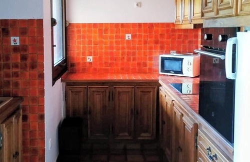 Lasalle Villa | Large family villa with pool and garden.