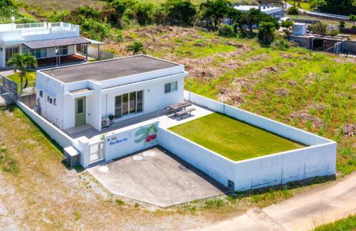 Nakijin House | Large garden & BBQ possible! Kouri Island, 6 people can stay, parking lot available Kouri base Noa
