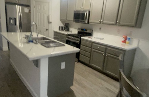 Linda House | Large home in Marysville 7 min to hard Rock casino and 30 min to Sacra-Airport
