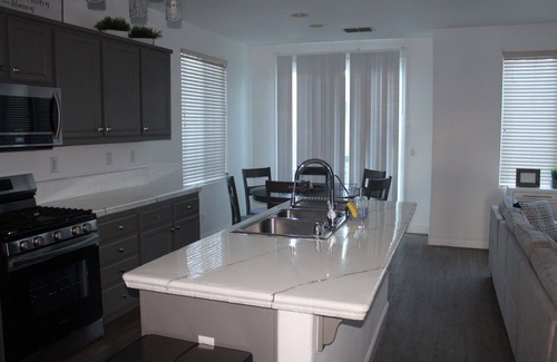 Linda House | Large home in Marysville 7 min to hard Rock casino and 30 min to Sacra-Airport