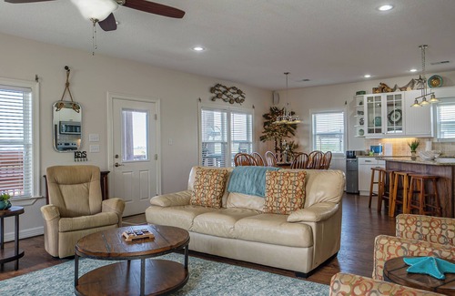 Cedar Lane House | Large Home Near the Caney Y with Pool!