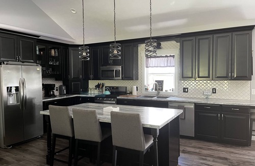 Interlochen House | Large home with game room, above ground pool and ATV trails !>PSTR 23-044