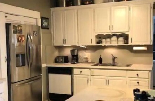 Jacksonville House | Large, homey, colonial-style near river and marina and downtown Jacksonville