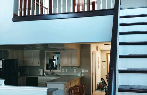 Laconia House | Large Lakefront Home - sleeps 13+