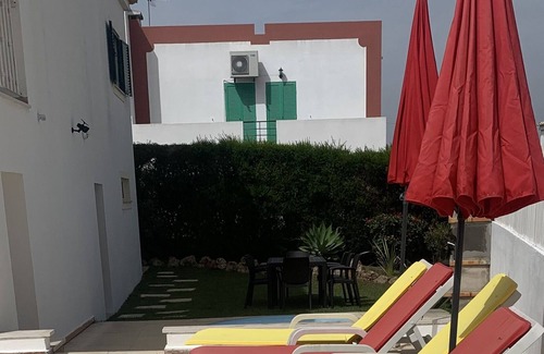 Monte Raposo Villa | Large Luxurious Villa With Two Private Pools And Free Wi-Fi.