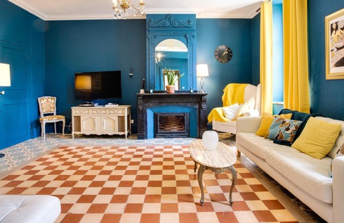 Villegailhenc House | Large luxury group accommodation, 30 guests, 16 bedrooms, heated pool & hot tub