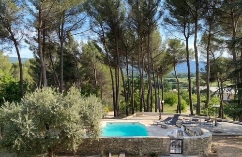 Gargas House | Large Mas in the Roussillon pine forest, heated swimming pool