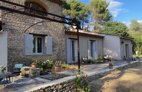 Gargas House | Large Mas in the Roussillon pine forest, heated swimming pool