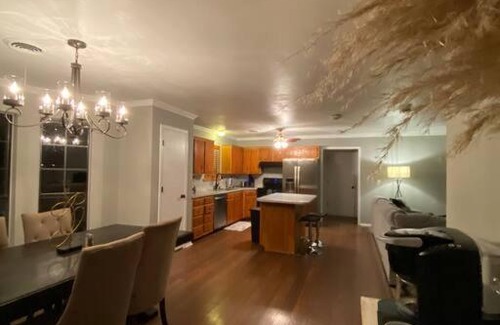 Amarillo House | Large Modern Family Home!