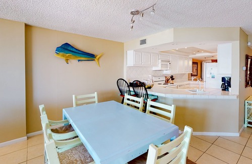 Holiday Isle Condo | Large, open unit, gulf views, Close to shopping & dining