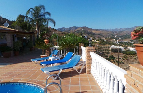 Almunecar Villa | Large pool and breathtaking views over the Costa Tropical