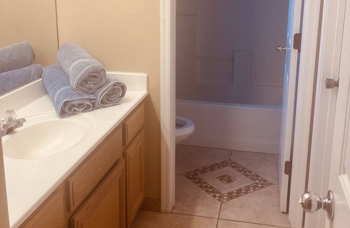 Briar Hill Park House | Large Pool Home in Quiet Area