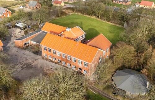Erslev House | Large Pool House With 15 Bedrooms And Lots Of Activity Options