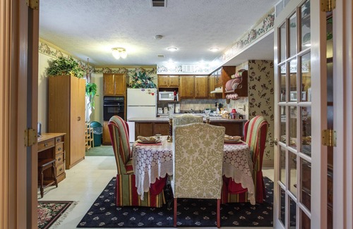 Danville Apartment | Large & Private Guest House Apt w/Patio + Views!