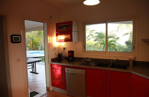 Les Avirons Villa | Large renovated villa on wooded garden veranda and pool HEATED