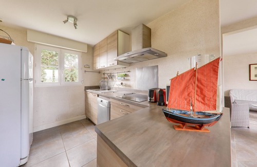 Saint-Philibert House | Large river view house for 8 in St Philibert
