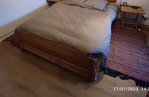 Le Kremlin-Bicetre Apartment | Large room with garden, near Paris center