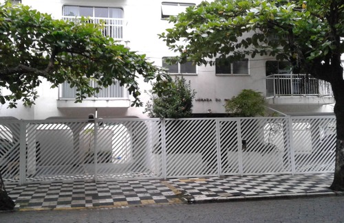 Jardim Sao Miguel Apartment | Large space in Guarujá Praia da Enseada