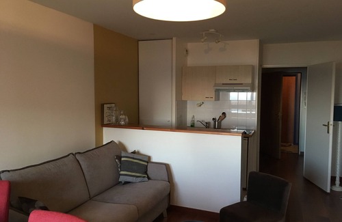 Les Sables d'Olonne Apartment | LARGE STUDIO WITH SEA VIEW AND PARKING