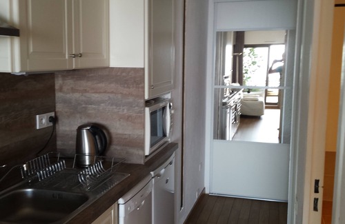 Cassis Apartment | Large Studio 38 m2, sea view, pool, private garage