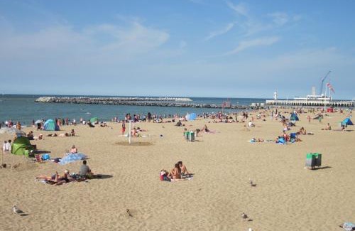 Ostend City Centre Apartment | Large sunny and bright apartment with park view