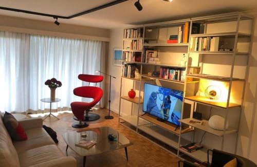 Ostend City Centre Apartment | Large sunny and bright apartment with park view