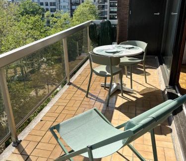 Ostend City Centre Apartment | Large sunny and bright apartment with park view