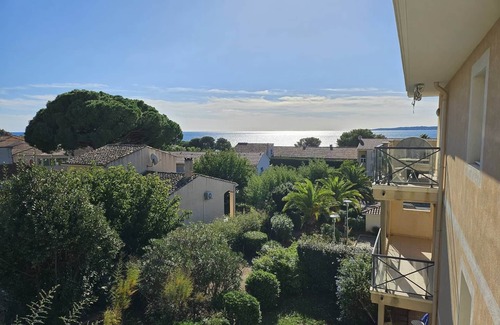 Les Issambres Apartment | Large T2 luxury residence for 4 people with swimming pool